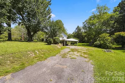 2529 Morganton Boulevard, Lenoir, NC 28645 - Photo 29