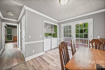 261 Lakeside Drive, Hartsville, SC 29550 - Photo 19