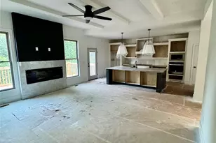 2815 1st St NW, Hickory, NC 28601 - Photo 3