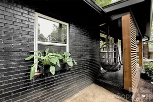 4508 Ivanhoe Pl, Charlotte, NC 28205 - Photo 3