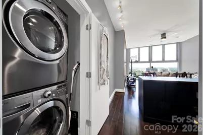 333 W Trade Street #2701, Charlotte, NC 28202 - Photo 11