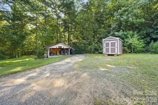 125 Ice Hollow Rd, Zirconia, NC 28790 - Photo 29