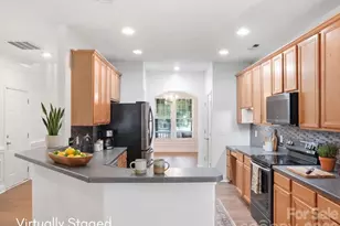 2219 Winding River Dr, Charlotte, NC 28214 - Photo 9