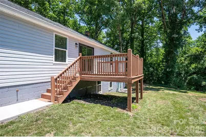 126 39th Avenue Court NW, Hickory, NC 28601 - Photo 31