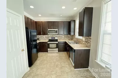 7629 Abigail Glen Drive, Charlotte, NC 28212 - Photo 3