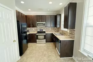 7629 Abigail Glen Dr, Charlotte, NC 28212 - Photo 3