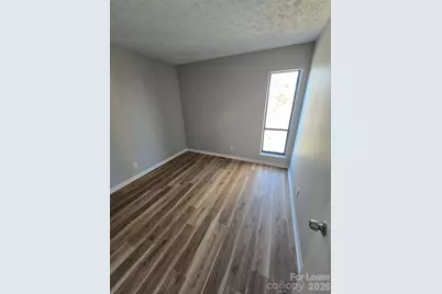1050 21st Avenue NW #70, Hickory, NC 28601 - Photo 13