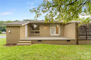 4900 Malibu Dr, Charlotte, NC 28215 - Photo 23
