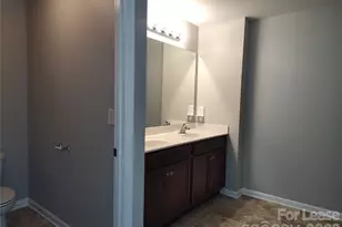 6731 Broad Valley Ct, Charlotte, NC 28216 - Photo 13