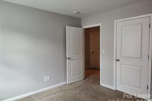 6731 Broad Valley Ct, Charlotte, NC 28216 - Photo 21