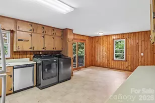 131 & 135 Boyd Ave, Waynesville, NC 28786 - Photo 17