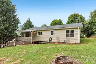 131 & 135 Boyd Ave, Waynesville, NC 28786 - Photo 35