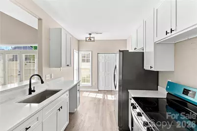 14718 Lions Pride Court, Charlotte, NC 28278 - Photo 7