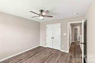 14718 Lions Pride Ct, Charlotte, NC 28278 - Photo 21