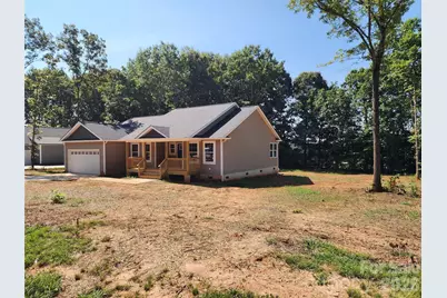 1940 Friendly Lane #38, Newton, NC 28658 - Photo 3