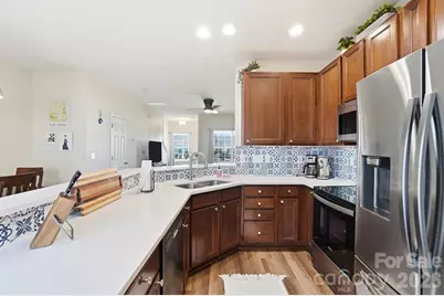 17754 Caldwell Track Drive, Cornelius, NC 28031 - Photo 5