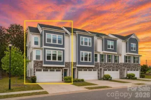 957 Portrush Ln, Tega Cay, SC 29708 - Photo 3