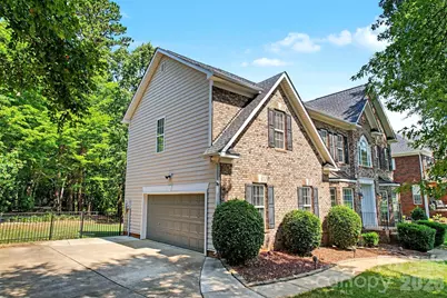 6204 Pumpernickel Lane, Wesley Chapel, NC 28110 - Photo 3