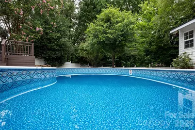 3412 Pondridge Court, Charlotte, NC 28269 - Photo 27