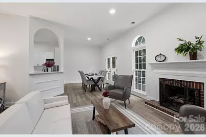 3412 Pondridge Court, Charlotte, NC 28269 - Photo 9