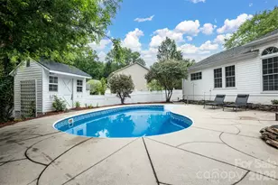 3412 Pondridge Ct, Charlotte, NC 28269 - Photo 25