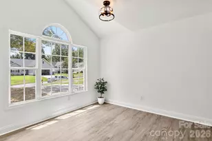 2149 Charles Towne Ct, Kannapolis, NC 28083 - Photo 7