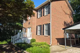 919 Danbrook Cir, Lincolnton, NC 28092 - Photo 3