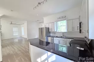 919 Danbrook Cir, Lincolnton, NC 28092 - Photo 9