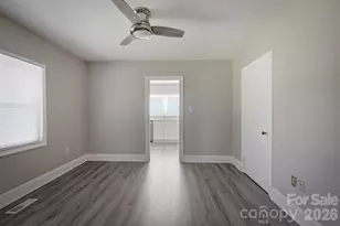 1060 14th Ave NW, Hickory, NC 28601 - Photo 19