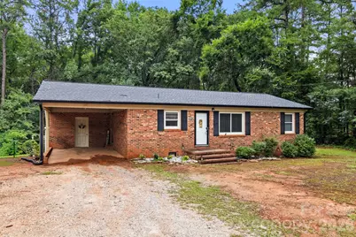 3104 University Drive, Lancaster, SC 29720 - Photo 3
