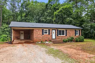 3104 University Dr, Lancaster, SC 29720 - Photo 3