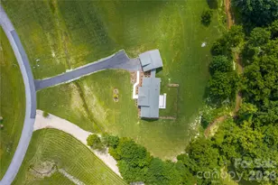 90 Saddle Club Ln, Hendersonville, NC 28739 - Photo 41