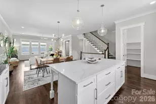543 Greystone Rd, Charlotte, NC 28209 - Photo 9