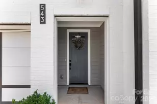 543 Greystone Rd, Charlotte, NC 28209 - Photo 3