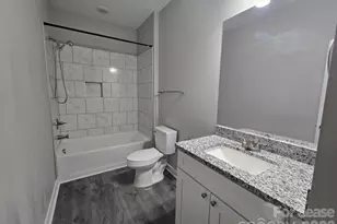 424 Queens Rd, Gastonia, NC 28052 - Photo 3