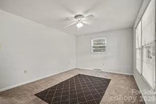 777 Springdale Ln, Gastonia, NC 28052 - Photo 9