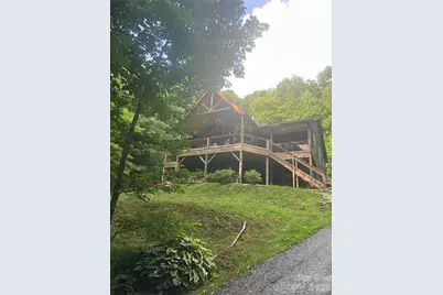 77 E Lake Dr East Lake Drive #18, Fairview, NC 28730 - Photo 1