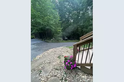 77 E Lake Dr East Lake Drive #18, Fairview, NC 28730 - Photo 3