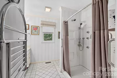 1001 Plantation Drive NE, Lenoir, NC 28645 - Photo 31
