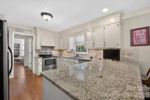 1001 Plantation Dr NE, Lenoir, NC 28645 - Photo 11