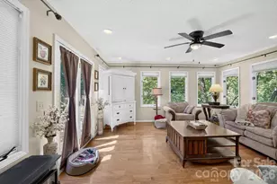 1001 Plantation Dr NE, Lenoir, NC 28645 - Photo 17