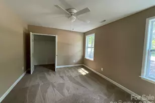 601 W Round St, Landis, NC 28088 - Photo 25