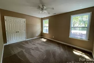 601 W Round St, Landis, NC 28088 - Photo 23