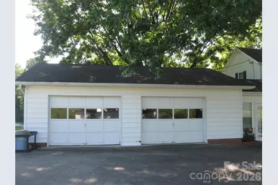 3850 Hartland Road, Lenoir, NC 29845 - Photo 9