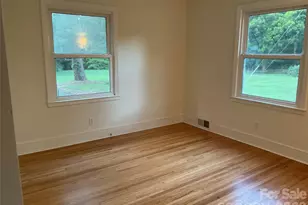 136 Gum Branch Rd, Charlotte, NC 28214 - Photo 17