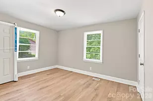 3708 Carlyle Dr, Charlotte, NC 28208 - Photo 11