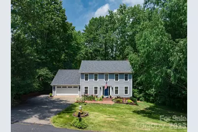 200 35th Avenue NW #5, Hickory, NC 28601 - Photo 1