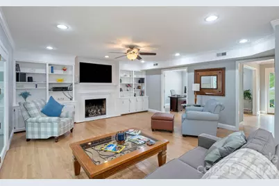 200 35th Avenue NW #5, Hickory, NC 28601 - Photo 9