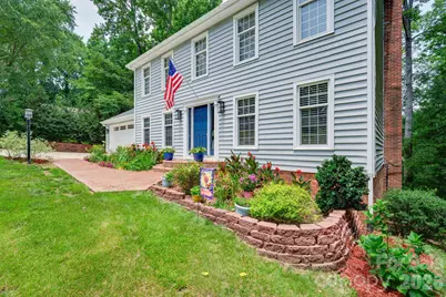 200 35th Avenue NW #5, Hickory, NC 28601 - Photo 3