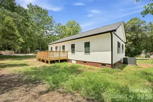 302 Hunter St, York, SC 29745 - Photo 31